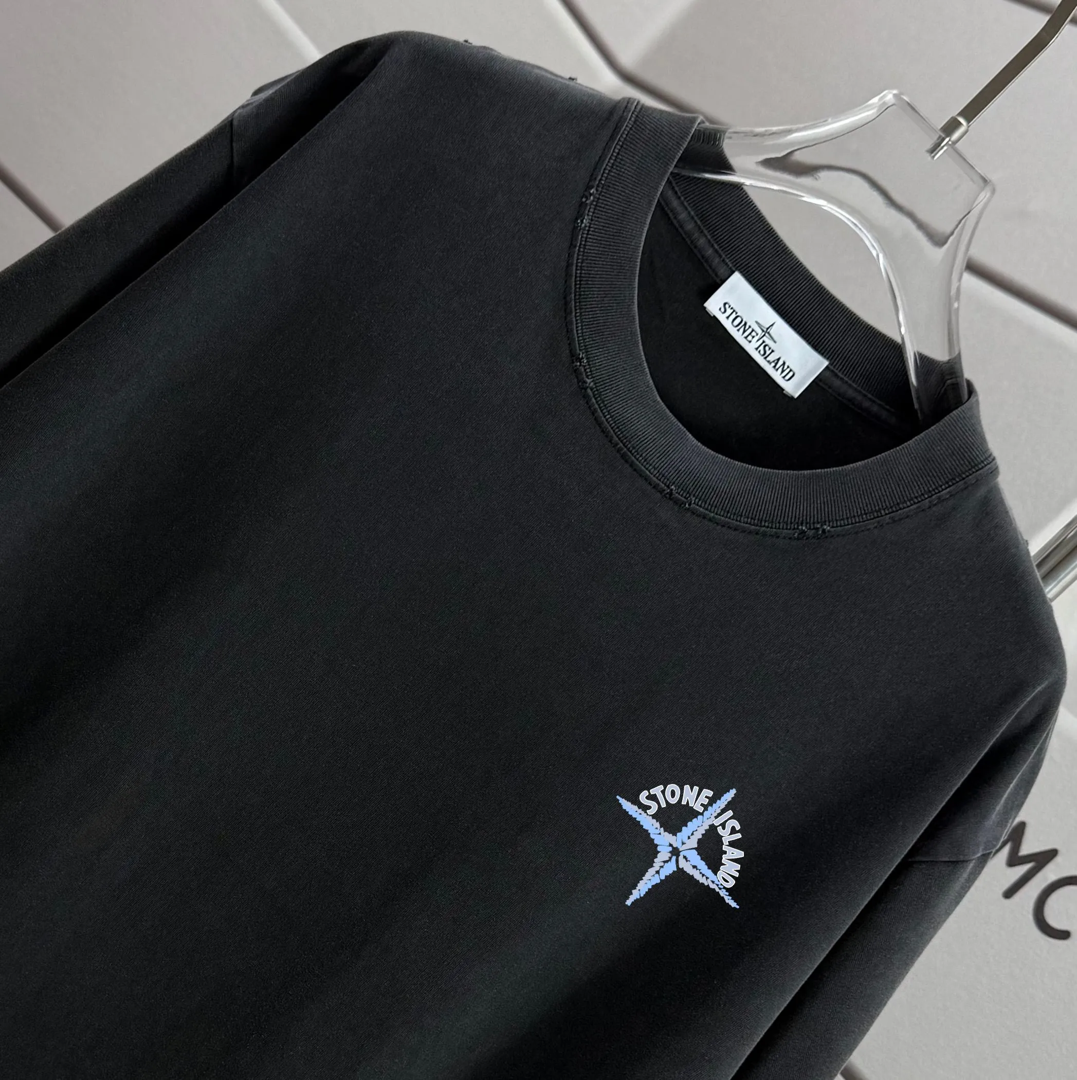 P160 Ston* islan* 石*岛 2025 autumn and winter new style, washed and worn 320g round neck short-sleeved tee, loose version for men and women, color: washed black, washed white, washed gray, washed brown gray Size: S M L XL XXL Size: S (90-130 catties) M (120-150 catties) L (140-165 catties) (160-180 catties) XXL (180-210 catties)
